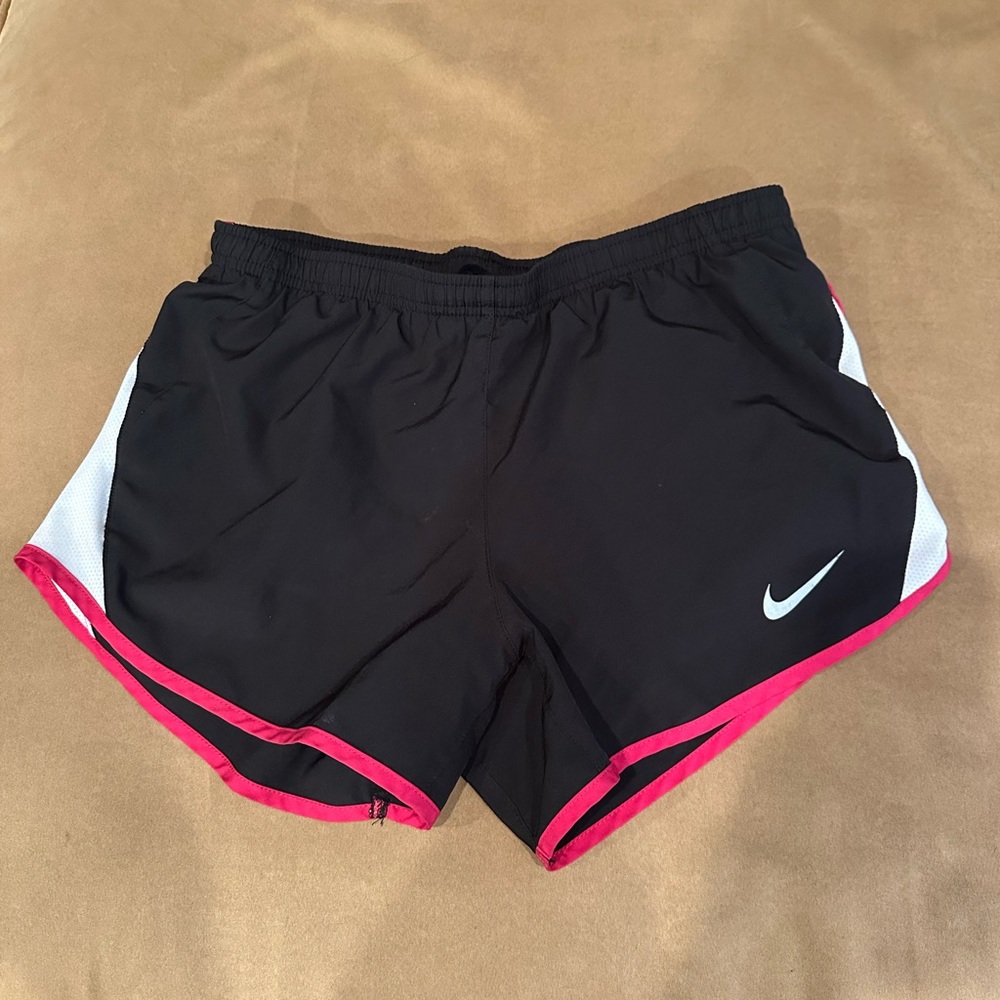 Nike athletic shorts with liner and inner pocket in black white and dark pink